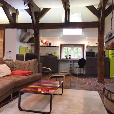 Nyaraló Fireplace Comfortable *