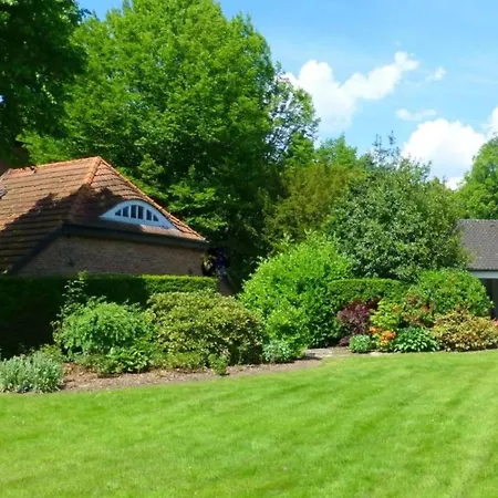 Nyaraló Fireplace Comfortable *