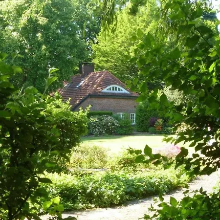 Fireplace Comfortable Nyaraló *